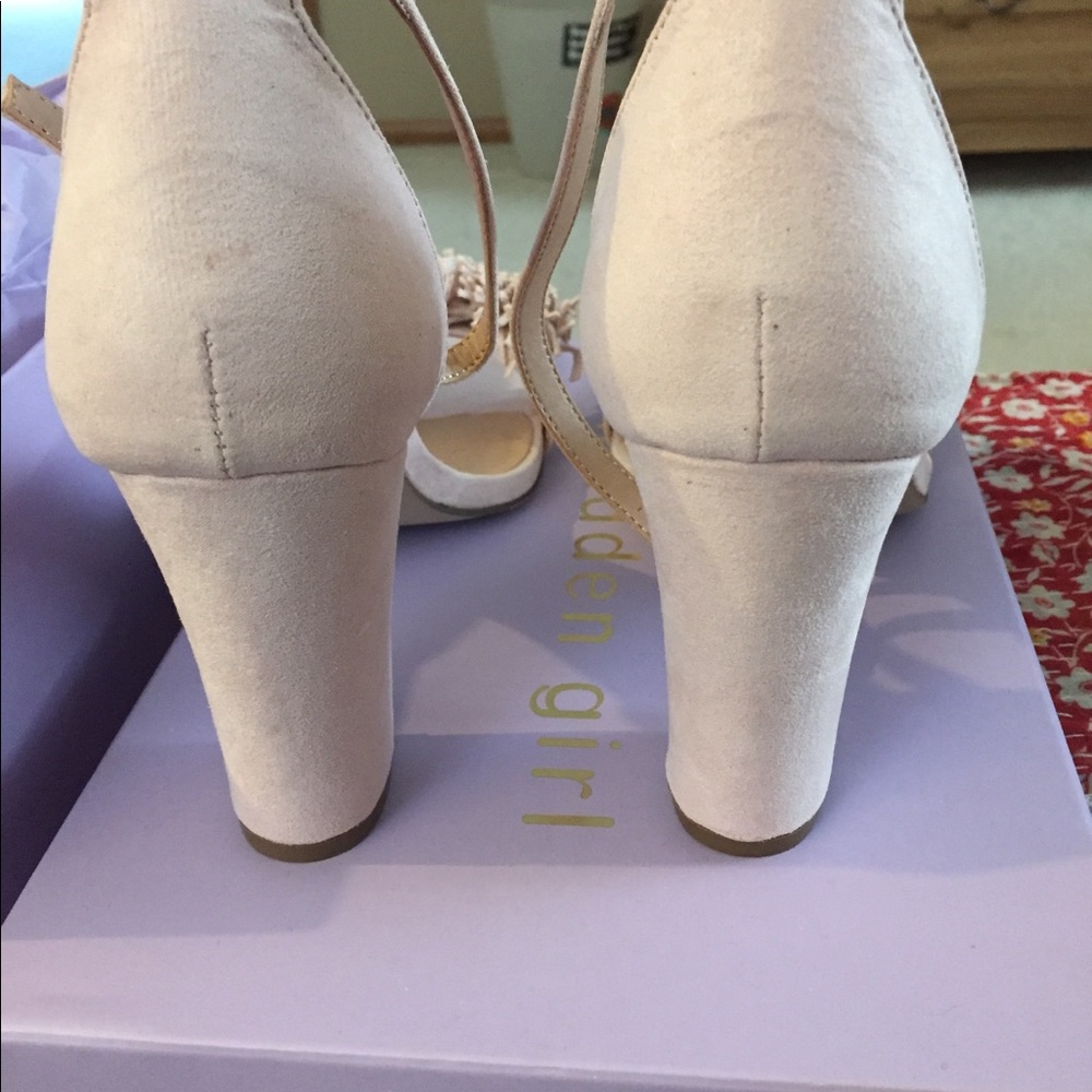 Madden Girl light pink heels - Picture 5 of 7